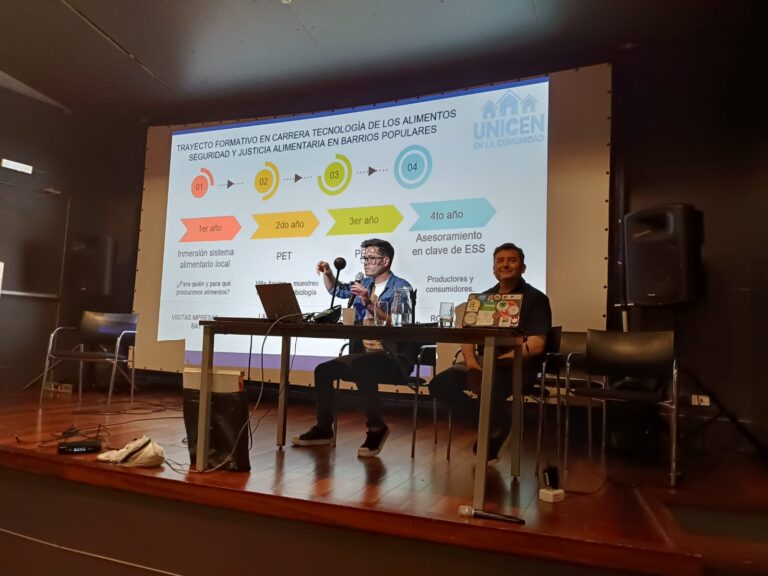 La UNICEN expuso su experiencia en extensión universitaria en un encuentro latinoamericano en Uruguay