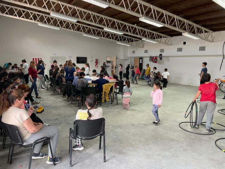 ¡Queremos seguir Jugando!: Consolidando un dispositivo lúdico para la salud comunitaria diseñado en diálogo con el territorio para posibilitar seguir jugando siempre
