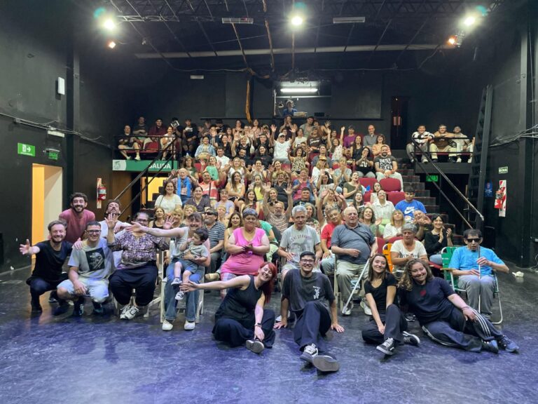 Constelaciones vocales. Teatro musical autobiográfico para personas ciegas