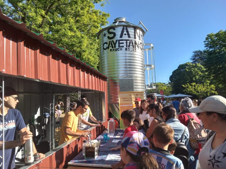 Muestra productiva en Festival Chacinar del salame y el cerdo de Tandil